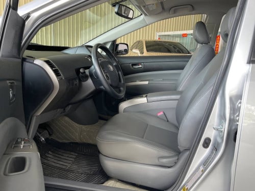 Toyota Prius 2008 full option ទេីបតែចូលស្តុកថ្មី តម្លៃល្អ បង់រំលស់សិក្សា១៥នាទីដកឡាន