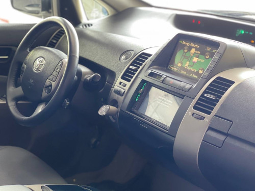 Toyota Prius 2008 full option ទេីបតែចូលស្តុកថ្មី តម្លៃល្អ បង់រំលស់សិក្សា១៥នាទីដកឡាន