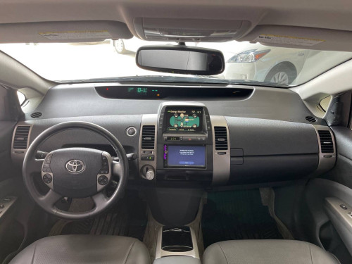 Toyota Prius 2008 full option ទេីបតែចូលស្តុកថ្មី តម្លៃល្អ បង់រំលស់សិក្សា១៥នាទីដកឡាន