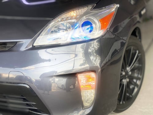 Toyota Prius 2012 option 2 ទេីបតែចូលស្តុកថ្មី តម្លៃល្អ បង់រំលស់សិក្សា១៥នាទីដកឡាន