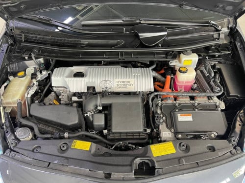 Toyota Prius 2013 option 2 up Android ទេីបតែចូលស្តុកថ្មី តម្លៃល្អ បង់រំលស់សិក្សា១៥នាទីដកឡាន