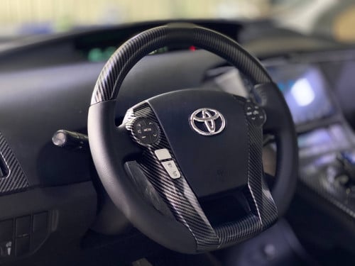 Toyota Prius 2014 option 2 up Android ទេីបតែចូលស្តុកថ្មី តម្លៃល្អ បង់រំលស់សិក្សា១៥នាទីដកឡាន