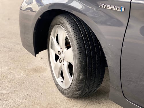 Toyota Prius 2014 option 5 ទេីបតែចូលស្តុកថ្មី តម្លៃល្អ បង់រំលស់សិក្សា១៥នាទីដកឡាន