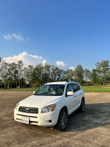 Toyota Rav4 2006 ចរចារបាន