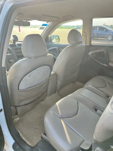 Toyota Rav4 2006 ចរចារបាន