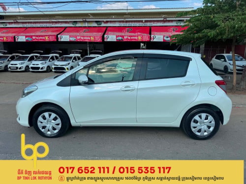 Toyota Vitz 2013 Smart key 🗝️