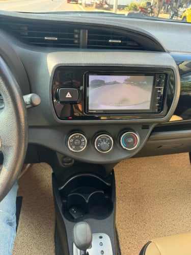 Toyota Vitz 2013 Smart key 🗝️