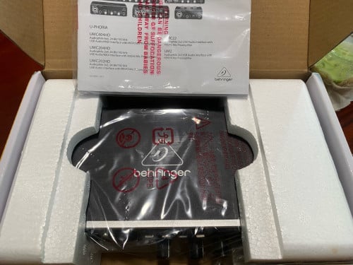 USB Audio Interface Behringer U-Phoria UMC202HD