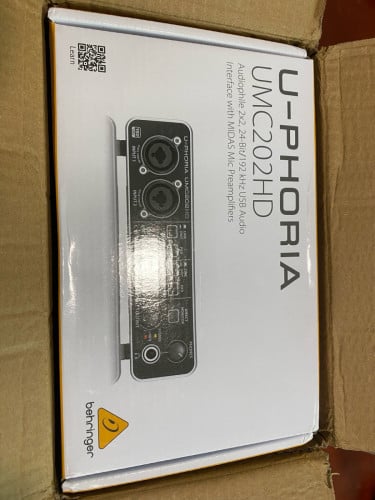 USB Audio Interface Behringer U-Phoria UMC202HD