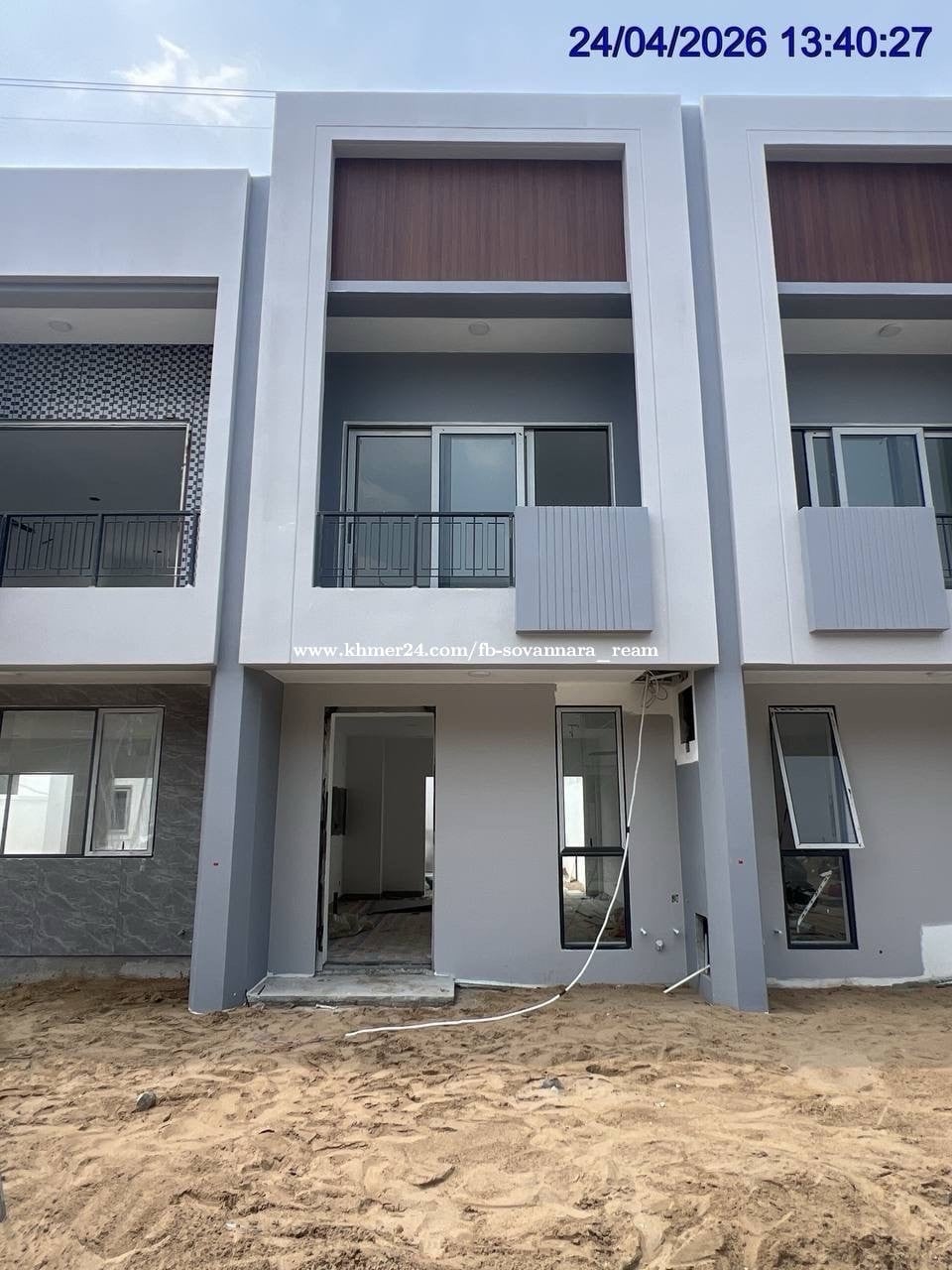 ផ្ទះលក់ Garden Link Villa