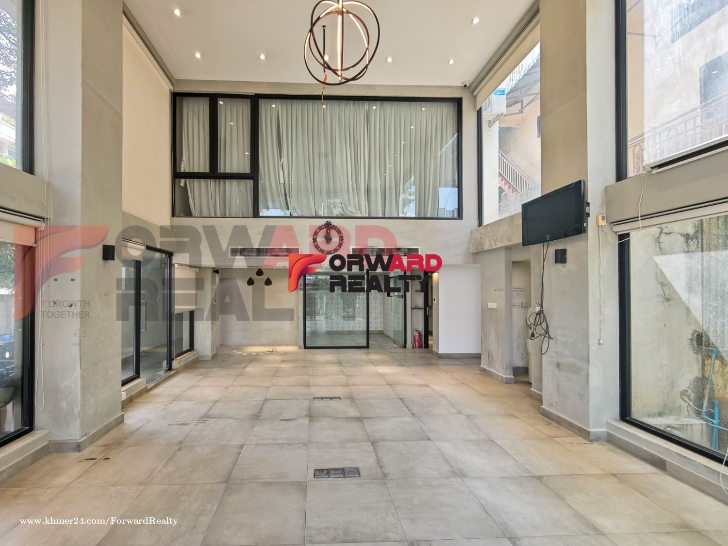 RUSSIAN MARKET OFFICE|RETAIL SPACE|75SQM