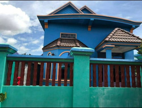 ផ្ទះនឹងដីលក់