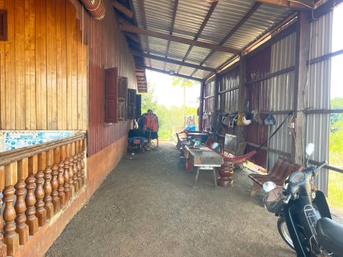 ដីផ្ទះលក់