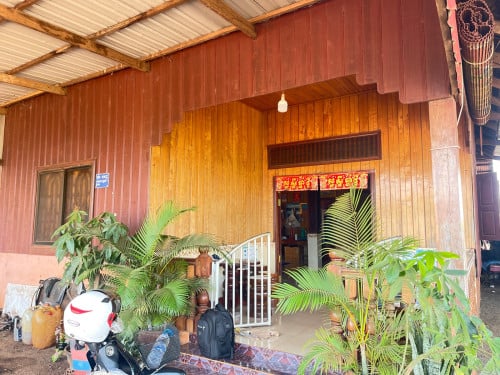 ដីផ្ទះលក់