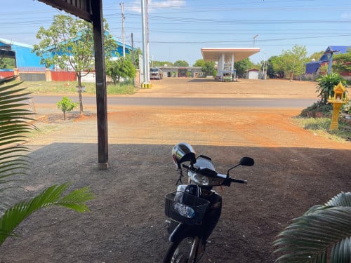 ដីផ្ទះលក់