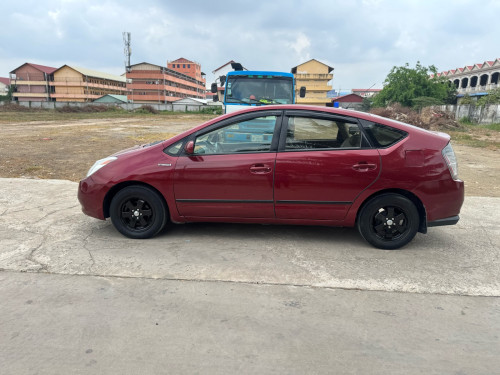ឡានលក់ប្រញាប់លុយ
