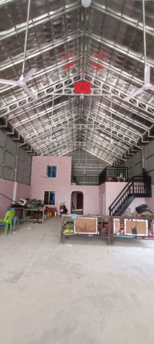 ផ្ទះម៉ូត(ឃ្លាំង)ត្រូវការលក់មិនទាន់ (ម្ចាស់ផ្ទាល់)