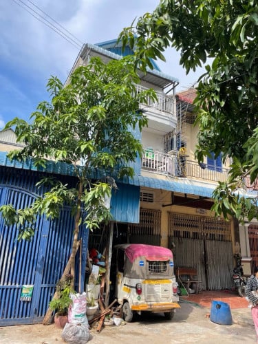 ខ្ញុំម្ចាស់ផ្ទះផ្ទាល់ !!ចង់ដាក់ ជួលបន្ទាន់ ផ្ទះមាន 3ជាន់