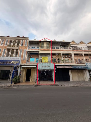 ផ្ទះអាជីវកម្មលក់ $450,000 (បន្ទាន់) នៅផ្លូវសកលវិទ្យាល័យបញ្ញាជាតិ ផ្លូវ253