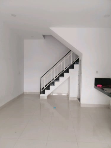 ផ្ទះលក់ទំហំ4*8m