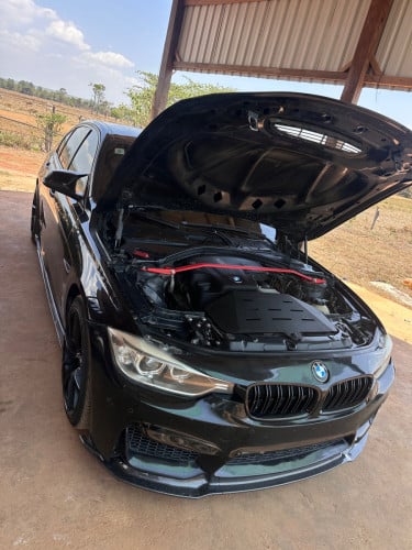ឡានប្រើផ្ទាល់តឹមប្រើបាន 88000k/m ទេចង់លក់វិញអត់មានពេលជិះ