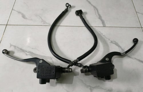 ដៃហ្វាំងស៊ីនម៉ូតូ ADV 150cc