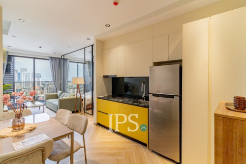 #FORSALE Premium 1-Bedroom Condo 🌇 -📍Time Square 5, BKK1, Phnom Penh