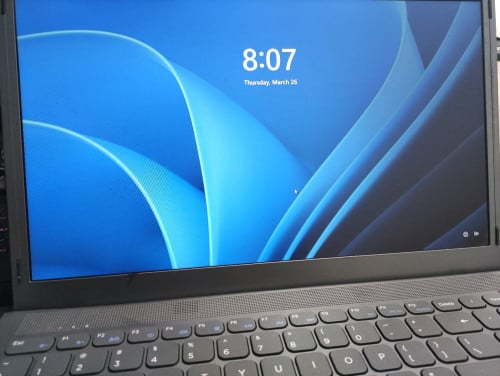 លក់ចោល laptop