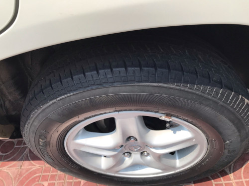 ឡានស្អាត Lexus RX300 ឆ្នាំ99 ឡើង01 ពណ៌ស