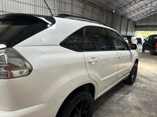 លក់ LexusRX400H H full ប៊ុង2 ឡានថ្មីសុិន1ជុំ ម្ចាស់ដើម