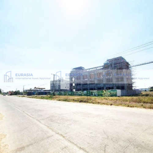 ផ្ទះអាជីវកម្មសម្រាប់លក់ ក្បែររង្វង់មូលលោកតាក្រមង៉ុយ | SHOPHOUSE FOR SALE
