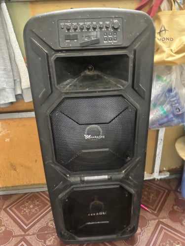 លក់បាសspeaker