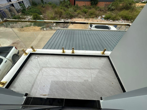🏘️ផ្ទះលក់សាងសង់រួចរាល់ 6បន្ទប់គេង នៅ1ល្វែងចុងក្រោយ