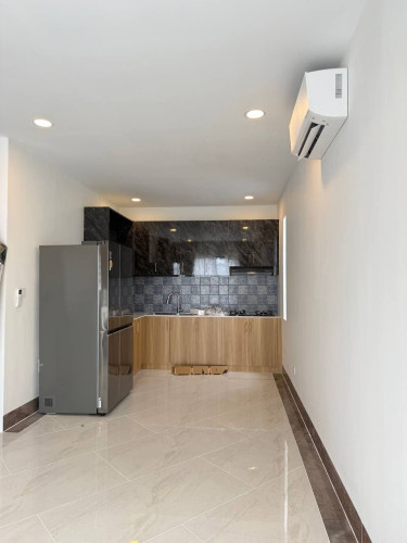 🏠 出租,  地址 : #波贝,  有8个房间