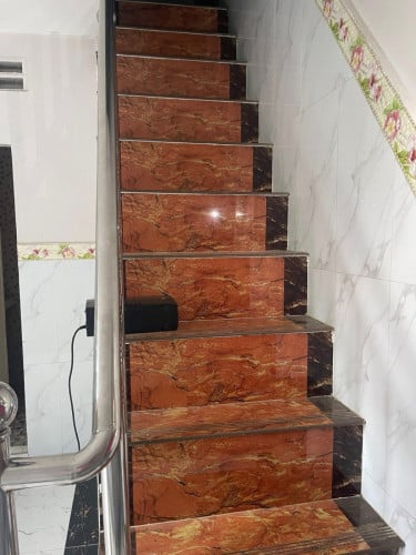 🏡ផ្ទះលក់បន្ទាន់,មាន3បន្ទប់គេង3បន្ទប់ទឹក,ជិតកន្លែងធ្វើប៉ាស្ព័រ