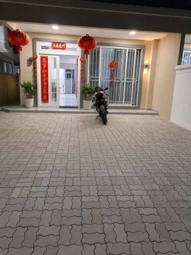 🏡 出租📍 地址 : 波贝 , 有4个房间