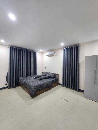 🏡 出租📍 地址 : 波贝 ,有4个房间,  一个月 2.500$
