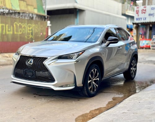 🚘2015 Lexus NX200t ​ F- Sport ប៉ុង1 ប៉ូតុង3( ក្រដាសពន្ធ)