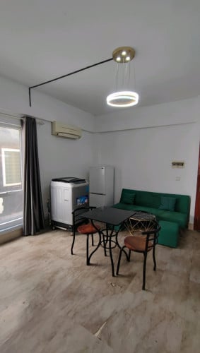 1 bedroom available