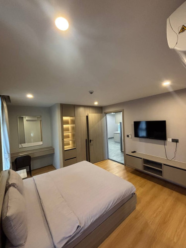 2 bed + 2 bath | Apartment for Rent in Toul Kork