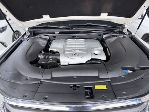 2009 up 2015 Lexus 570 ទើបរៀបចំហើយ