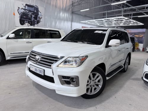 2009 up 2015 Lexus 570 ទើបរៀបចំហើយ