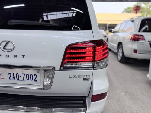 2009 up 2015 Lexus 570 ទើបរៀបចំហើយ