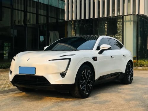 2024 Avatr 11 Full Option