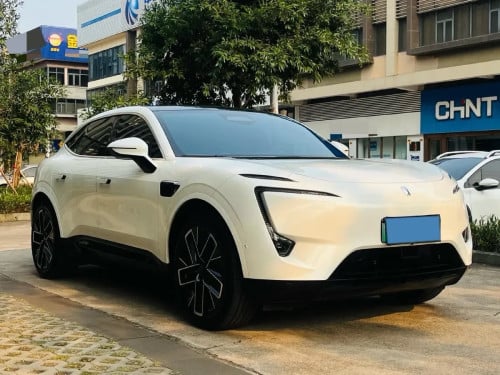 2024 Avatr 11 Full Option
