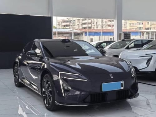 2025 Avatr 06 Full Option