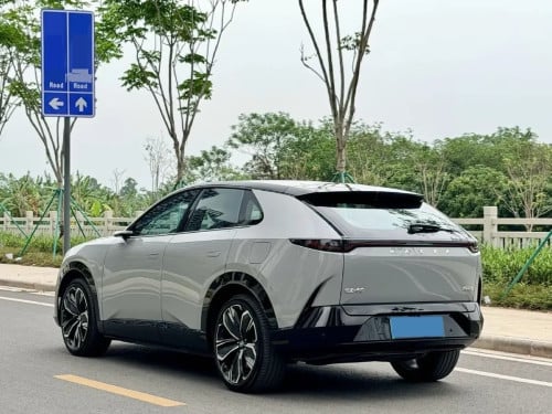 2025 Mazda EZ-60 Full Option