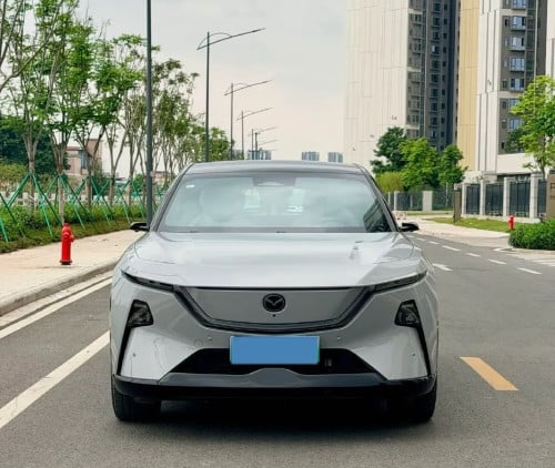 2025 Mazda EZ-60 Full Option