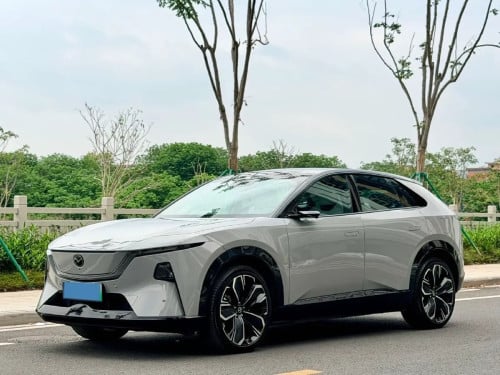 2025 Mazda EZ-60 Full Option