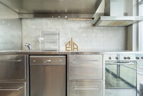 3 Bedroom Renovated Apartment in Chey Chomneah-Phnom Penh.